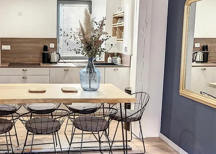 La Petite Luchonnaise-maison Hypercentre Au Calme